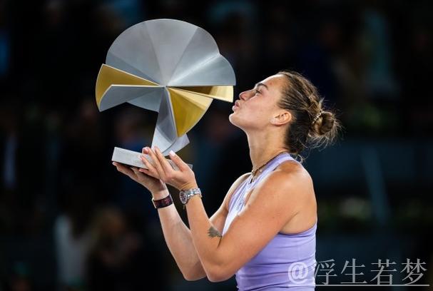 萨巴伦卡问鼎马德里站,成就女单三冠传奇 萨巴伦卡问鼎马德里站,成就女单三冠传奇